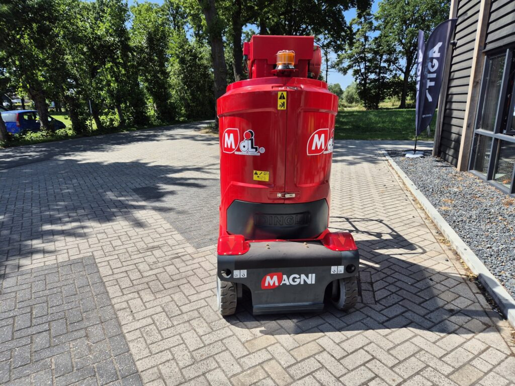MAGNI MJP 11.5 - Platvorm: pilt 4 MAGNI MJP 11.5 - Platvorm: pilt 4