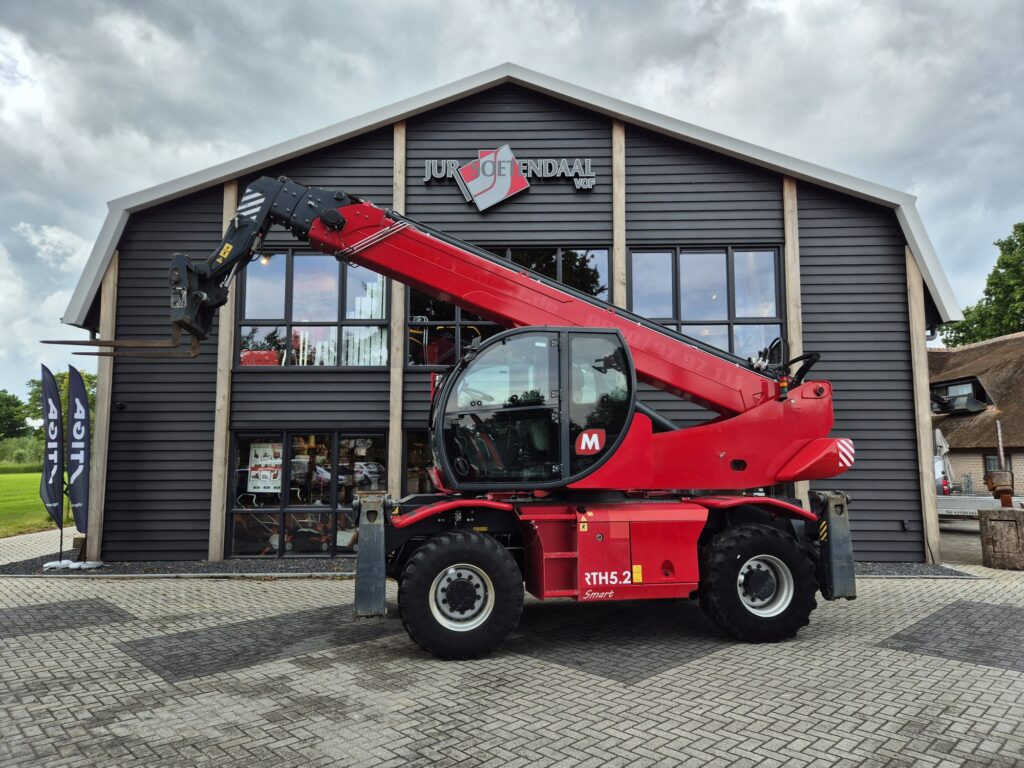 MAGNI RTH 5.23 - Teleskooplaadur: pilt 1 MAGNI RTH 5.23 - Teleskooplaadur: pilt 1