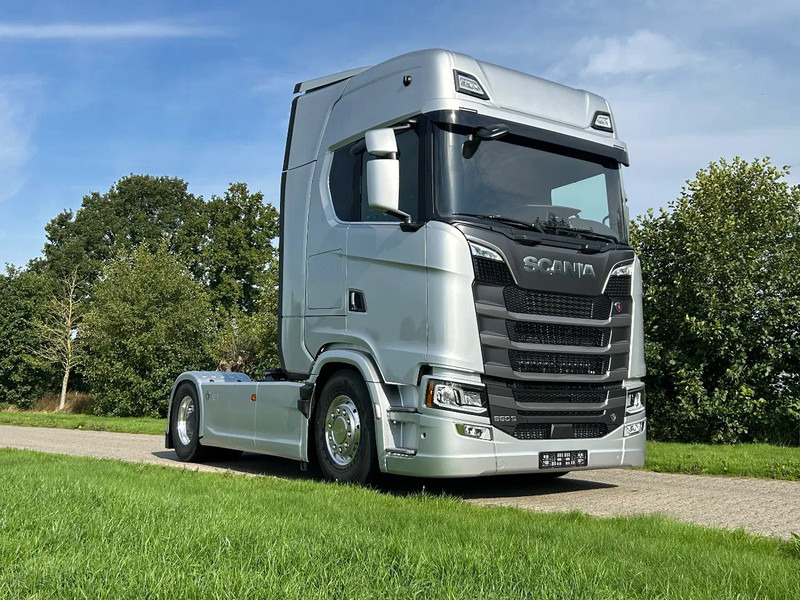 Scania 660S V8 NGS | 4x2 NB | 4 BALON SUSPENSION | RETARDER | FULL-AIR | PTO PREP. | PARK-COOLER | - Sadulveok: pilt 4 Scania 660S V8 NGS | 4x2 NB | 4 BALON SUSPENSION | RETARDER | FULL-AIR | PTO PREP. | PARK-COOLER | - Sadulveok: pilt 4