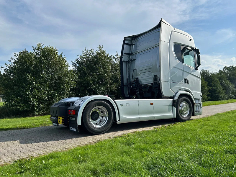 Scania 660S V8 NGS | 4x2 NB | 4 BALON SUSPENSION | RETARDER | FULL-AIR | PTO PREP. | PARK-COOLER | - Sadulveok: pilt 5 Scania 660S V8 NGS | 4x2 NB | 4 BALON SUSPENSION | RETARDER | FULL-AIR | PTO PREP. | PARK-COOLER | - Sadulveok: pilt 5