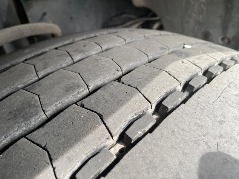 Scania R143-450 V8 | OLD SKOOL | NO RUST !! | COLLECTORS ITEM liising Scania R143-450 V8 | OLD SKOOL | NO RUST !! | COLLECTORS ITEM: pilt 12 Scania R143-450 V8 | OLD SKOOL | NO RUST !! | COLLECTORS ITEM liising Scania R143-450 V8 | OLD SKOOL | NO RUST !! | COLLECTORS ITEM: pilt 12