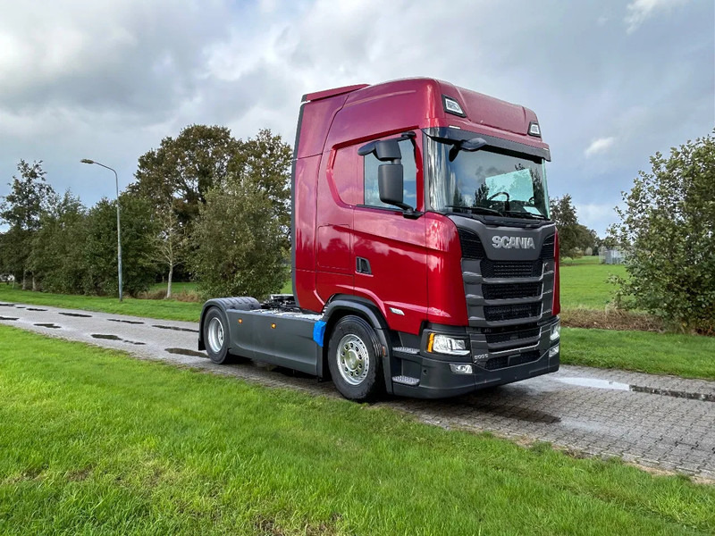Scania S500 NGS | S-U-P-E-R | PARK-COOLER | RETARDER | FULL-AIR | NEW - Sadulveok: pilt 4 Scania S500 NGS | S-U-P-E-R | PARK-COOLER | RETARDER | FULL-AIR | NEW - Sadulveok: pilt 4