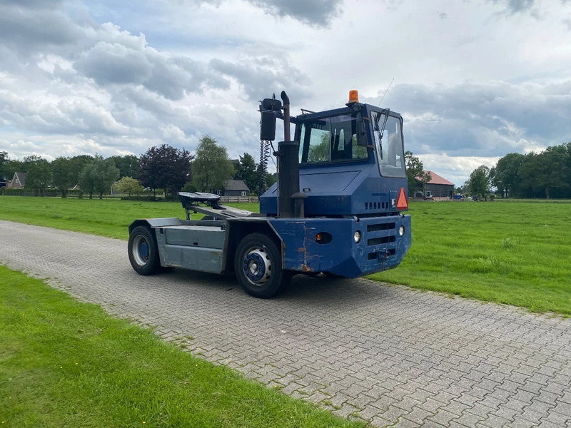 Sisu E TRX 182 | HYDROLIC | CENTRAL LUBRIGATION | NO RUST !!! - Laotraktor: pilt 2 Sisu E TRX 182 | HYDROLIC | CENTRAL LUBRIGATION | NO RUST !!! - Laotraktor: pilt 2