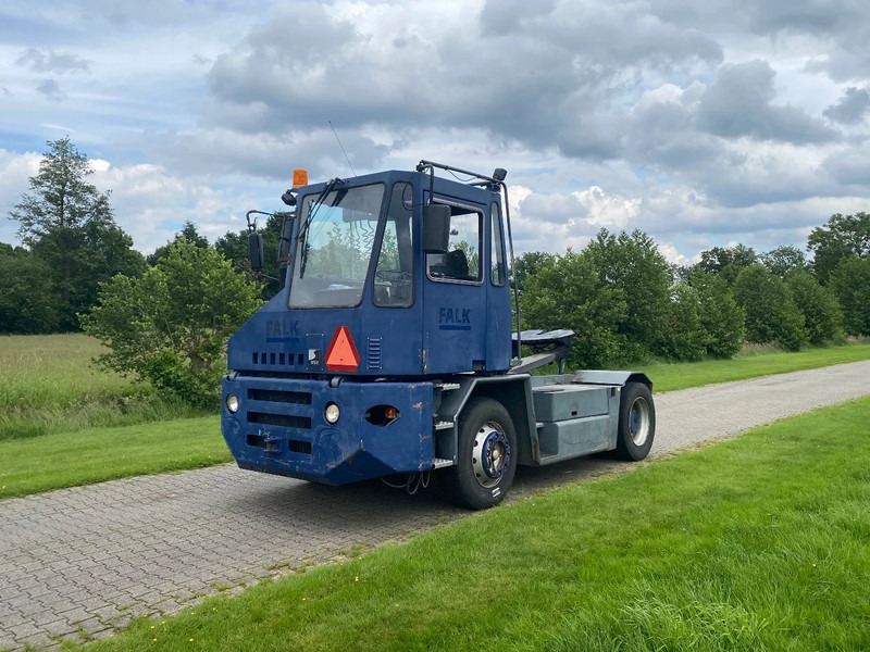 Sisu E TRX 182 | HYDROLIC | CENTRAL LUBRIGATION | NO RUST !!! - Laotraktor: pilt 1 Sisu E TRX 182 | HYDROLIC | CENTRAL LUBRIGATION | NO RUST !!! - Laotraktor: pilt 1