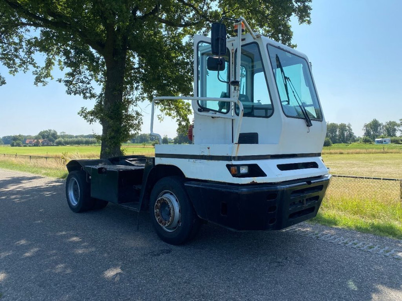 Terberg YT 182 TERMINAL TRUCK | AIRCO | 23826 HOURS | - Laotraktor: pilt 2 Terberg YT 182 TERMINAL TRUCK | AIRCO | 23826 HOURS | - Laotraktor: pilt 2