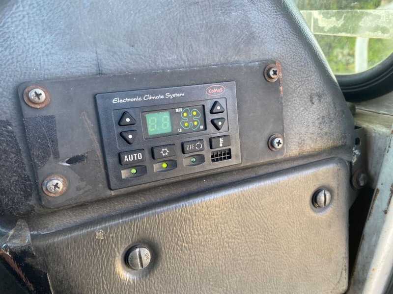 Terberg YT 182 TERMINAL TRUCK | AIRCO | 23826 HOURS | - Laotraktor: pilt 5 Terberg YT 182 TERMINAL TRUCK | AIRCO | 23826 HOURS | - Laotraktor: pilt 5