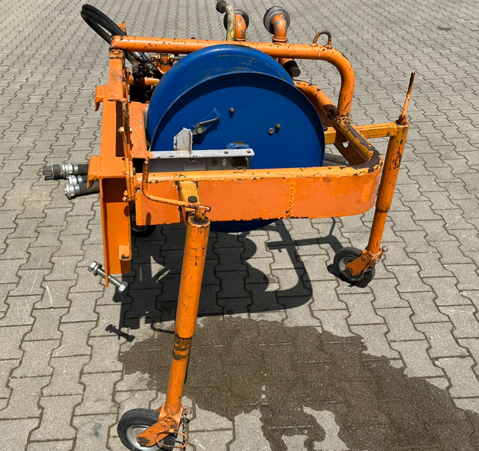 Unimog Frontanbauwasserpumpe Deu. hyd. - Veepump: pilt 4 Unimog Frontanbauwasserpumpe Deu. hyd. - Veepump: pilt 4