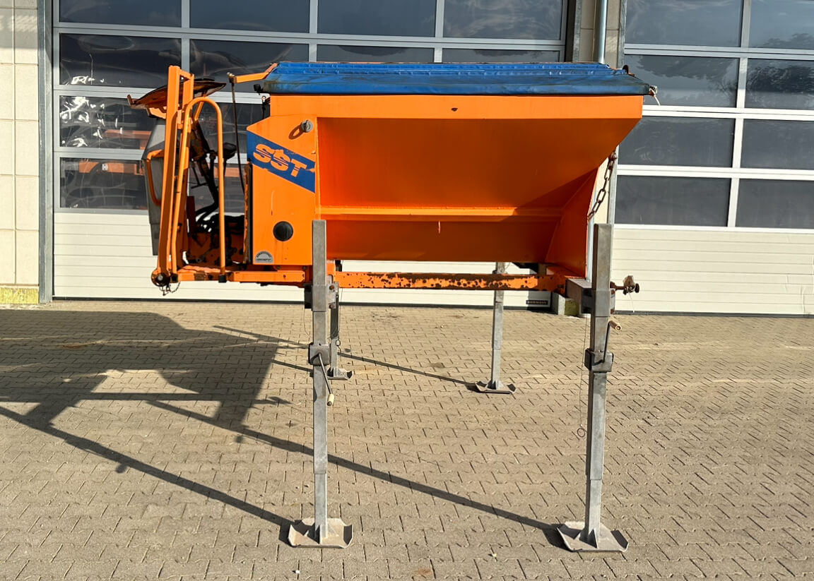 Unimog Salzstreuer Schmidt SST20-TLWH - Liiva-/ Soolajaotur: pilt 4 Unimog Salzstreuer Schmidt SST20-TLWH - Liiva-/ Soolajaotur: pilt 4