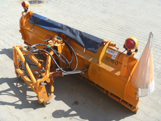 Unimog Schneepflug - Schneeschild Schmidt F11L - Lumesahk: pilt 5 Unimog Schneepflug - Schneeschild Schmidt F11L - Lumesahk: pilt 5