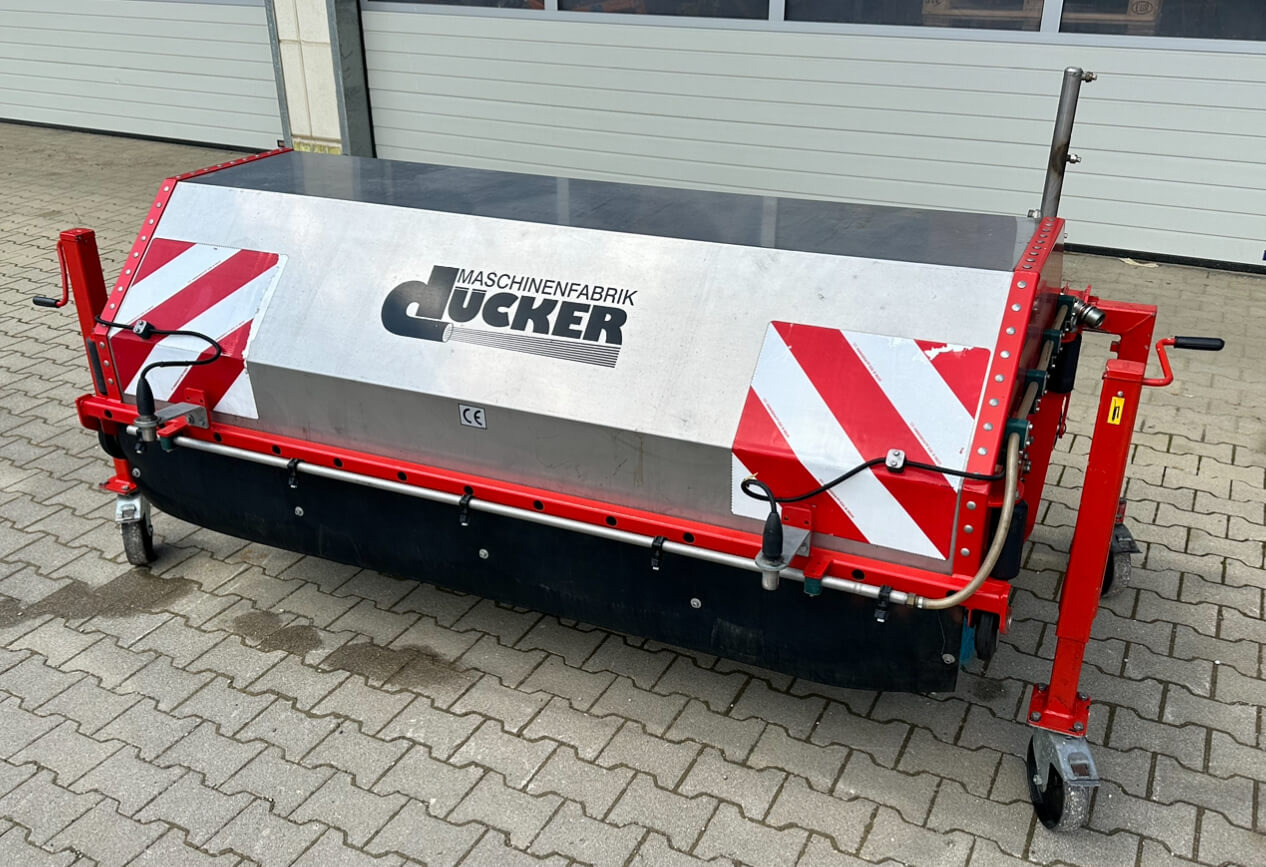 Unimog Tunnelwaschbürste Dücker TWA21 - Hari: pilt 3 Unimog Tunnelwaschbürste Dücker TWA21 - Hari: pilt 3