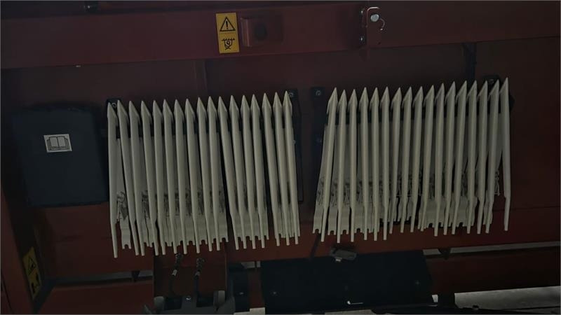 Case IH 8250 Axial-Flow med 35fod Varicut skærebord. Dansk - Kombain: pilt 5 Case IH 8250 Axial-Flow med 35fod Varicut skærebord. Dansk - Kombain: pilt 5