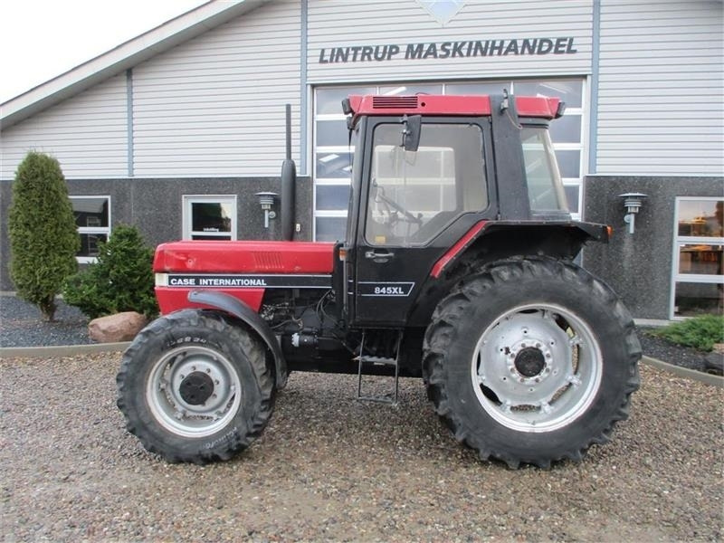 Traktor Case IH 845 XLA: pilt 9