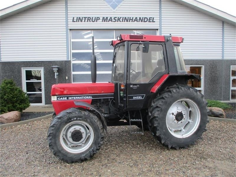 Case IH 845 XLA - Traktor: pilt 1 Case IH 845 XLA - Traktor: pilt 1