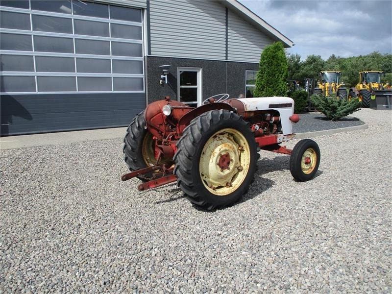 David Brown 950 Motor sidder fast - Traktor: pilt 3 David Brown 950 Motor sidder fast - Traktor: pilt 3