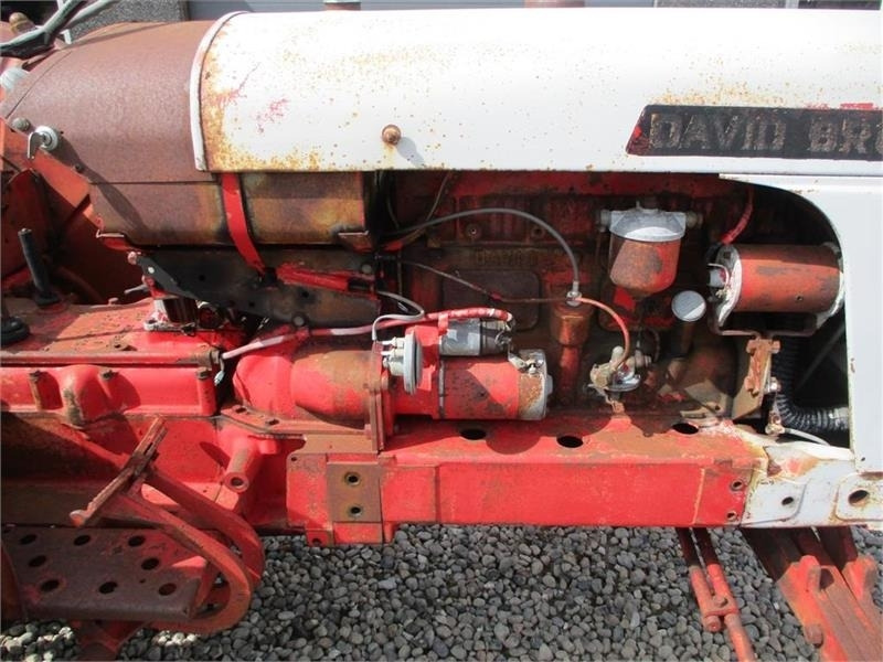 David Brown 950 Motor sidder fast - Traktor: pilt 5 David Brown 950 Motor sidder fast - Traktor: pilt 5