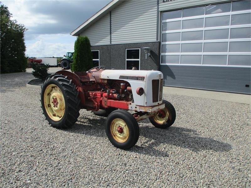 David Brown 950 Motor sidder fast - Traktor: pilt 2 David Brown 950 Motor sidder fast - Traktor: pilt 2