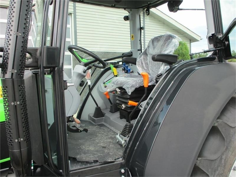 Deutz-fahr Agrofarm 115G with 30F+30R Hi-Lo and CreepGear - Traktor: pilt 3 Deutz-fahr Agrofarm 115G with 30F+30R Hi-Lo and CreepGear - Traktor: pilt 3