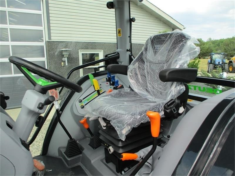 Deutz-fahr Agrofarm 115G with 30F+30R Hi-Lo and CreepGear - Traktor: pilt 4 Deutz-fahr Agrofarm 115G with 30F+30R Hi-Lo and CreepGear - Traktor: pilt 4