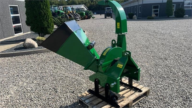 Dk-Tec WC 42 Flishugger - Puiduhakkurid: pilt 4 Dk-Tec WC 42 Flishugger - Puiduhakkurid: pilt 4