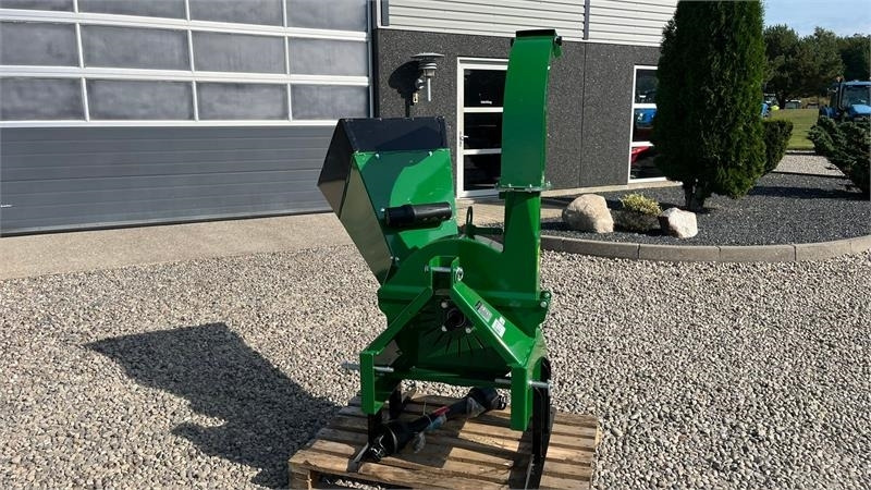 Dk-Tec WC 42 Flishugger - Puiduhakkurid: pilt 2 Dk-Tec WC 42 Flishugger - Puiduhakkurid: pilt 2