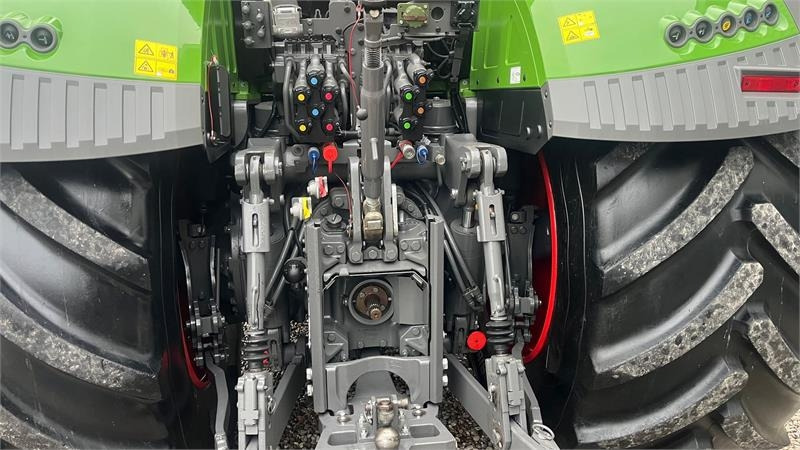 Fendt 942 Vario Gen7 Profi+ Setting2 Med frontlift - Traktor: pilt 5 Fendt 942 Vario Gen7 Profi+ Setting2 Med frontlift - Traktor: pilt 5