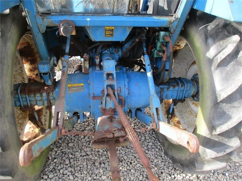 Ford 4610 Med frontlæsser - Traktor: pilt 4 Ford 4610 Med frontlæsser - Traktor: pilt 4