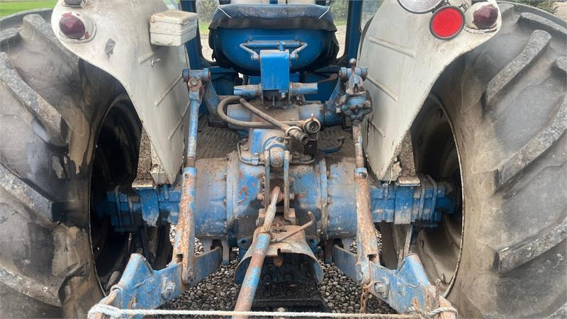 Ford 5000 Y-model - Traktor: pilt 4 Ford 5000 Y-model - Traktor: pilt 4