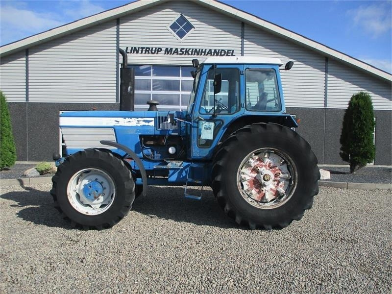 Ford TW 25 Regulær - Traktor: pilt 1 Ford TW 25 Regulær - Traktor: pilt 1