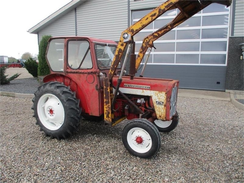Traktor IH 276 Med frontlæsser: pilt 14