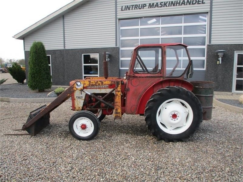 Traktor IH 276 Med frontlæsser: pilt 9