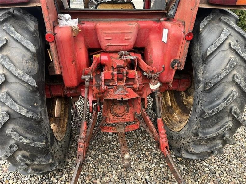 IH 574 handy traktor med servostyring. - Traktor: pilt 3 IH 574 handy traktor med servostyring. - Traktor: pilt 3