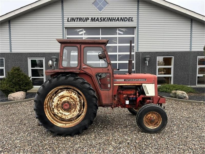 IH 574 handy traktor med servostyring. - Traktor: pilt 2 IH 574 handy traktor med servostyring. - Traktor: pilt 2