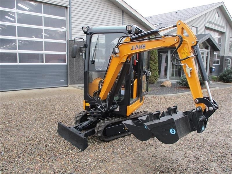 Jiahe JH18 MKII med Kubota motor, udskydelig undervogn o - Miniekskavaator: pilt 1 Jiahe JH18 MKII med Kubota motor, udskydelig undervogn o - Miniekskavaator: pilt 1
