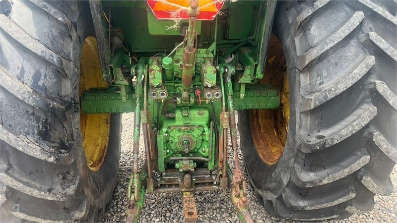 John Deere 4430 Med Powershift - Traktor: pilt 4 John Deere 4430 Med Powershift - Traktor: pilt 4