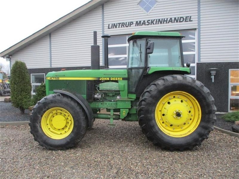 John Deere 4755 En rigtig kraftkarl med den store 7,6L motor - Traktor: pilt 5 John Deere 4755 En rigtig kraftkarl med den store 7,6L motor - Traktor: pilt 5