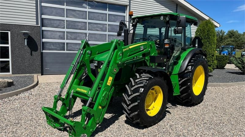 John Deere 5115M Med frontlæsser, som ny - Traktor: pilt 2 John Deere 5115M Med frontlæsser, som ny - Traktor: pilt 2