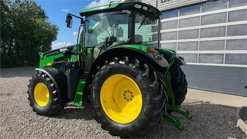 John Deere 6115R Med frontlæsser og krybegear - Traktor: pilt 3 John Deere 6115R Med frontlæsser og krybegear - Traktor: pilt 3