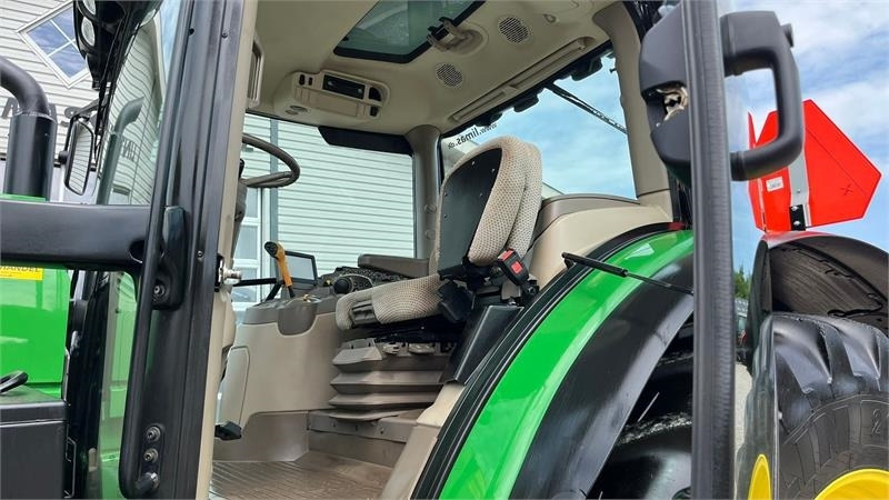 John Deere 6135R Krybegear, frontlift, TLS Affjedret foraksel - Traktor: pilt 4 John Deere 6135R Krybegear, frontlift, TLS Affjedret foraksel - Traktor: pilt 4