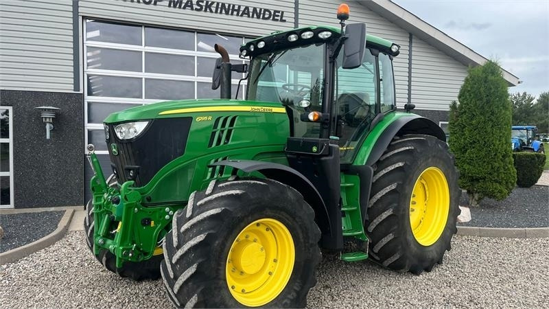 John Deere 6195R Premium Edition med frontlift - Traktor: pilt 2 John Deere 6195R Premium Edition med frontlift - Traktor: pilt 2