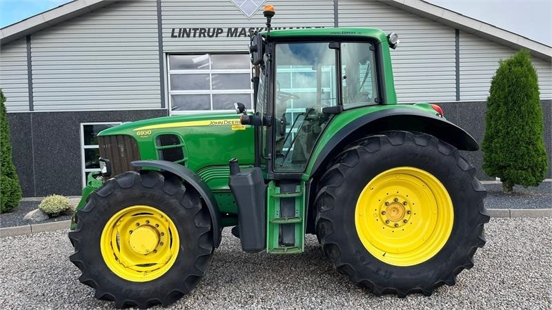 John Deere 6930 AutoPower med frontlift og front PTO - Traktor: pilt 1 John Deere 6930 AutoPower med frontlift og front PTO - Traktor: pilt 1