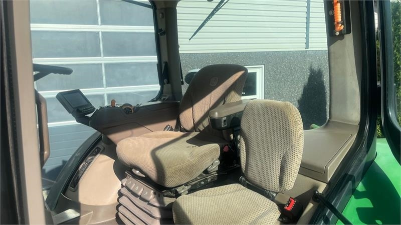 John Deere 8320R  - Traktor: pilt 5 John Deere 8320R  - Traktor: pilt 5