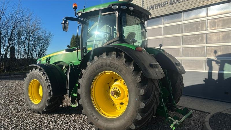 John Deere 8370R Med frontlift og fuld servicehistorik - Traktor: pilt 3 John Deere 8370R Med frontlift og fuld servicehistorik - Traktor: pilt 3