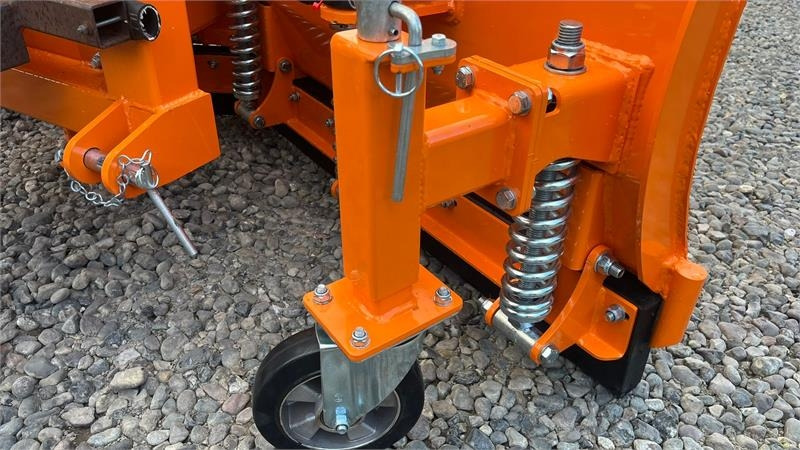 Lumesahk - Põllutööseade Limas Vario SHL 330 Med lys: pilt 16