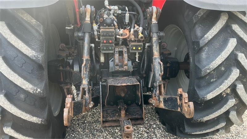 Massey Ferguson 6499 Dynashift med frontlift og frontpto - Traktor: pilt 5 Massey Ferguson 6499 Dynashift med frontlift og frontpto - Traktor: pilt 5