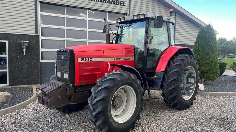 Massey Ferguson 8140 Dyna Shift - Traktor: pilt 2 Massey Ferguson 8140 Dyna Shift - Traktor: pilt 2