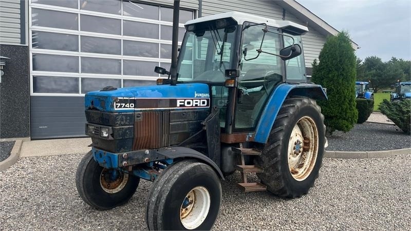 New Holland 7740 SLE Turbo Handy 2wd traktor - Traktor: pilt 2 New Holland 7740 SLE Turbo Handy 2wd traktor - Traktor: pilt 2
