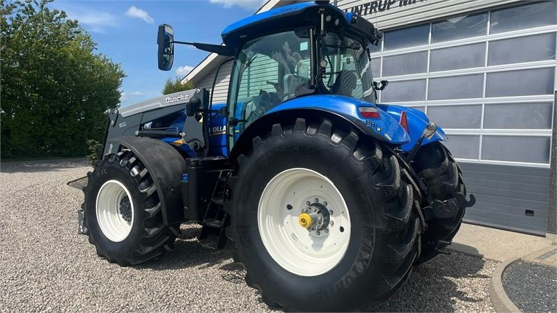 New Holland T7.270 AC med frontlift og frontlæsser - Traktor: pilt 3 New Holland T7.270 AC med frontlift og frontlæsser - Traktor: pilt 3