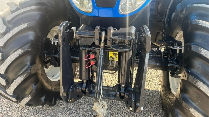 New Holland T7.270 AutoCommand med frontlift - Traktor: pilt 4 New Holland T7.270 AutoCommand med frontlift - Traktor: pilt 4