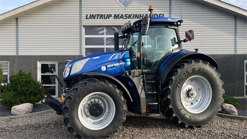 New Holland T7.315 HD New Gen BluePower med frontlift og front - Traktor: pilt 1 New Holland T7.315 HD New Gen BluePower med frontlift og front - Traktor: pilt 1