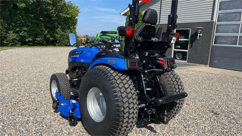 Solis 26 HST Hydrostat Turf hjul og klipperbord - Munitsipaaltraktor: pilt 5 Solis 26 HST Hydrostat Turf hjul og klipperbord - Munitsipaaltraktor: pilt 5